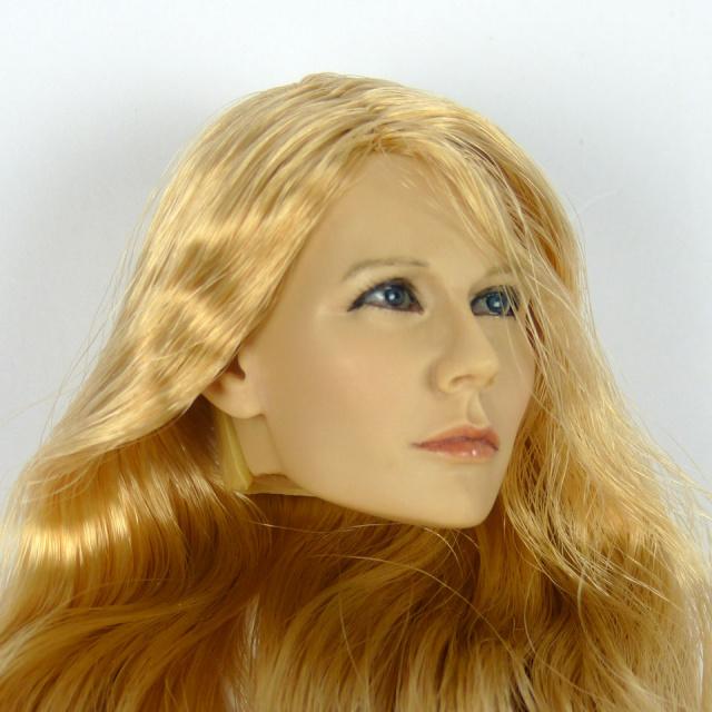 Kumik 1/6 Scale Female Head Sculpt Pam With Hairpiece - K082