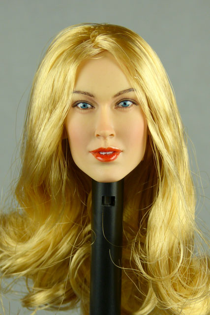 Nouveau Toys 1/6 Scale Female Head Sculpt Samantha With Hairpiece - NT001BD