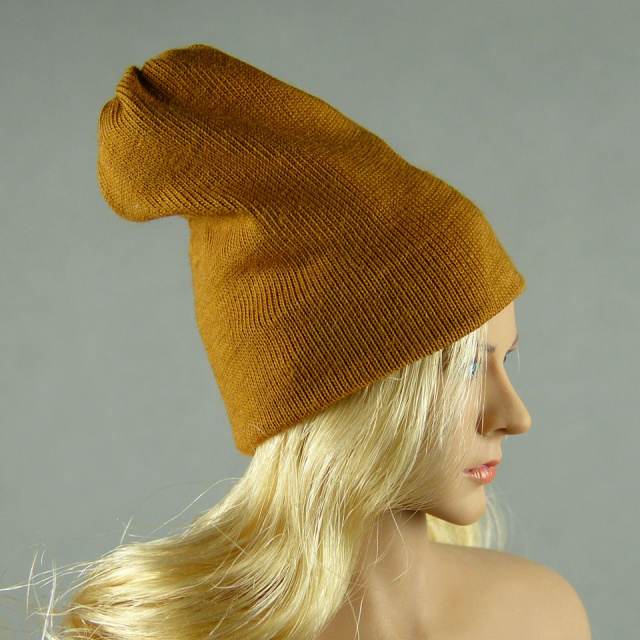 Vogue 1/6 Scale Female Fashion Light Brown Knit Beanie Hat Image 2